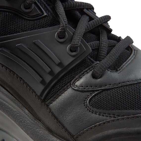 D22 Running-Scarpa allacciata nera in nabuk/pelle/rete e crosta