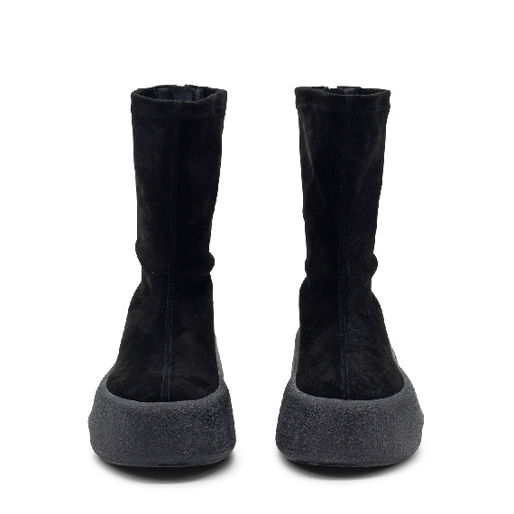 F04 Creepy – Black suede stretch ankle boot  