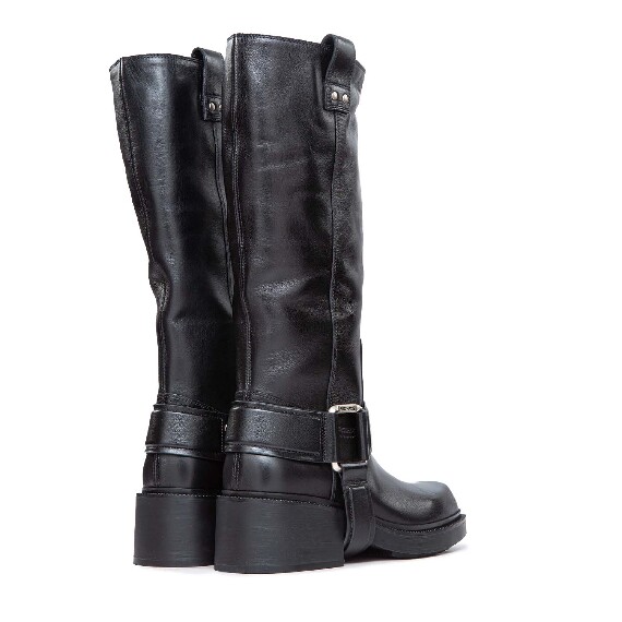 F06 Fray – Black gaucho boot  