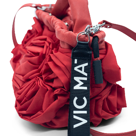 Rose Small<br>Sacca  piccola con rose rossa