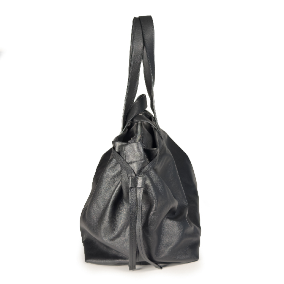 Claudia<br>Briefcase black