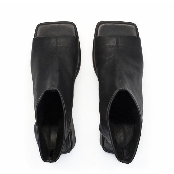 K10_Block_Stivaletto Zeppa open-toe nero