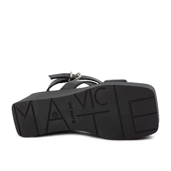 K10_Block<br>Wedge sandal black with ankle strap