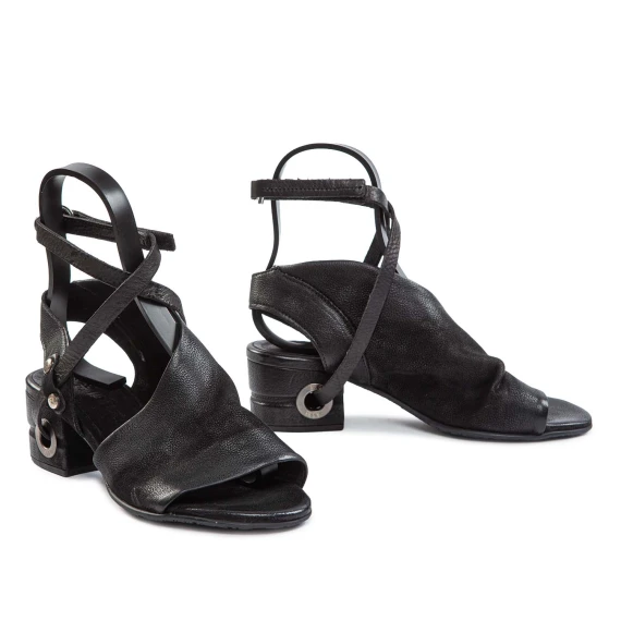 black leather FORO sandals