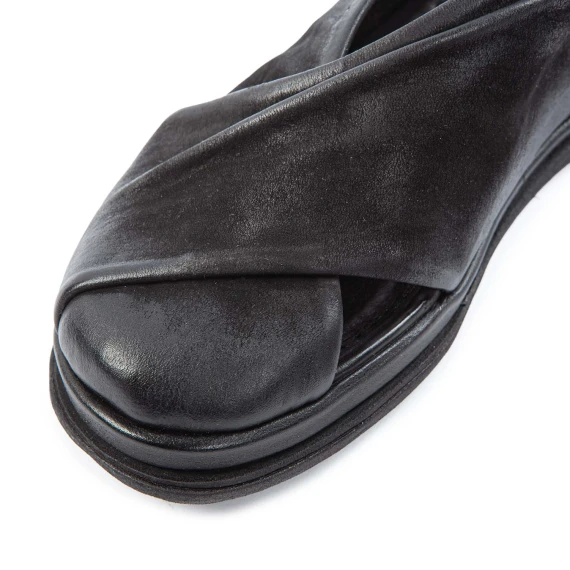 sabot SPOON closed toe blacks