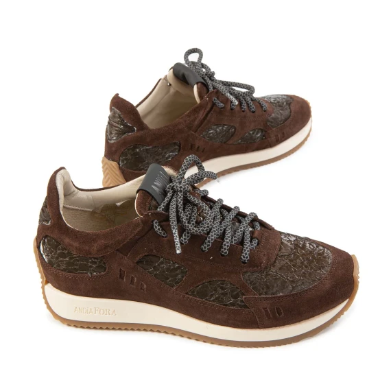 sneakers HOTY in camoscio marrone