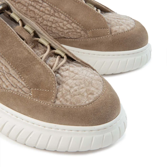 sneakers IVOR in suede camel