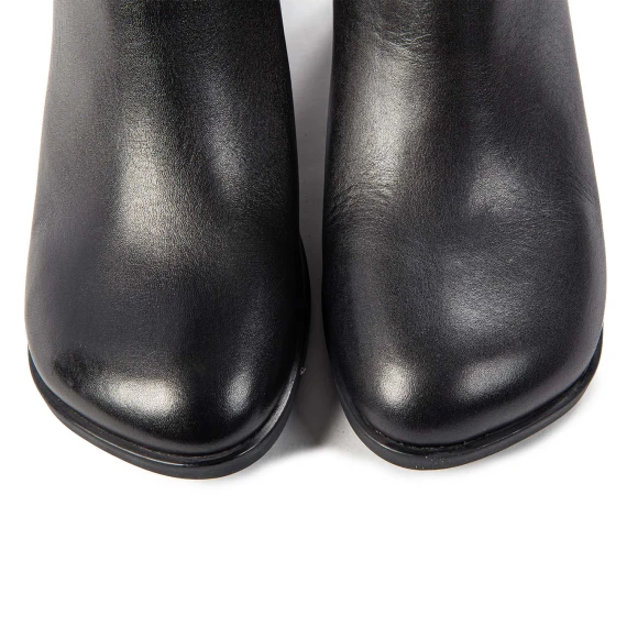 tronchetto KORA in pelle nera