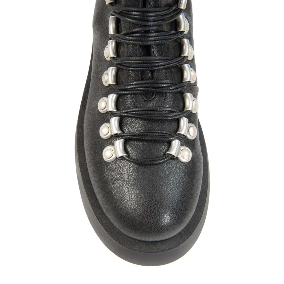 anfibi pedula in pelle nera