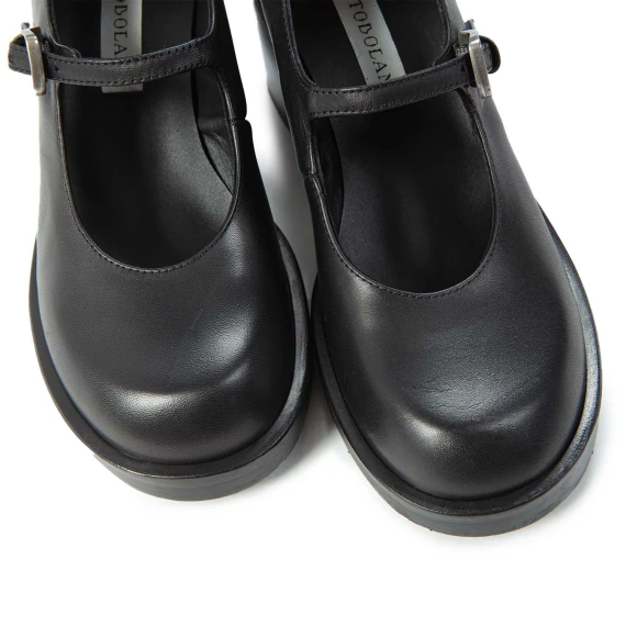 bebe con tre fibbie in pelle nera