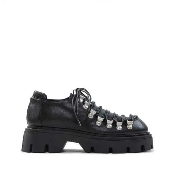 stringata pedula in pelle nera