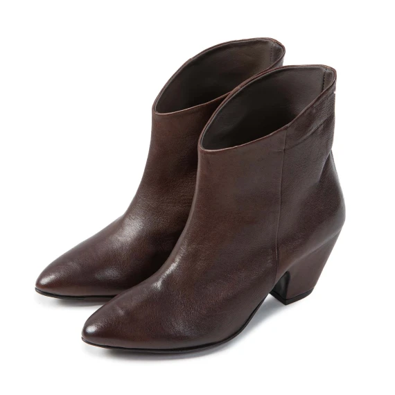 tronchetti in pelle castagna