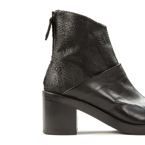 tronchetti con mezzo tacco in pelle nera