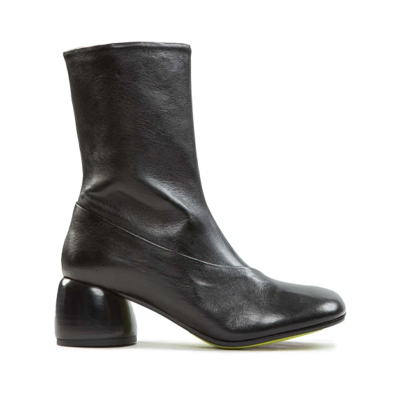 tronchetti con mezzo tacco tondo in pelle nera