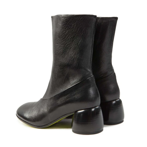 tronchetti con mezzo tacco tondo in pelle nera