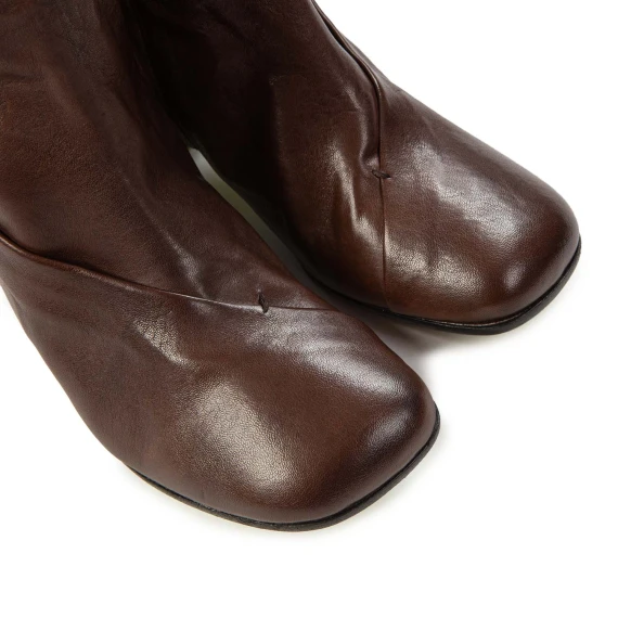 tronchetto con mezzo tacco in pelle castagna