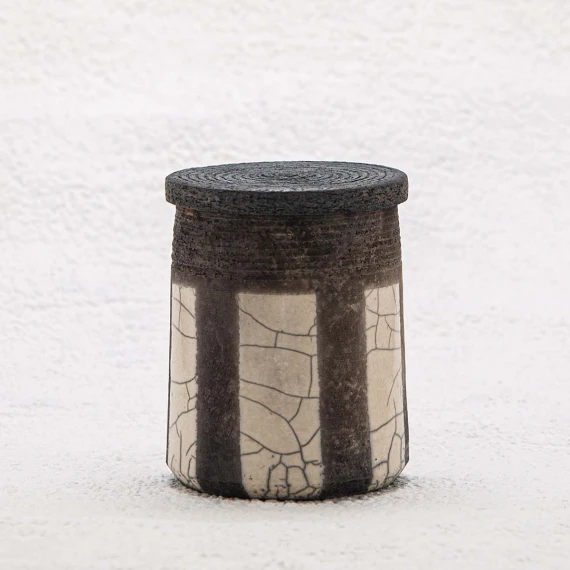 barattolo in ceramica Raku 