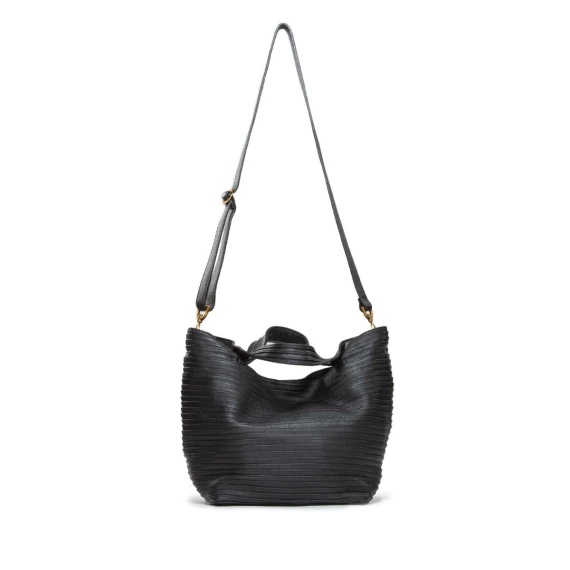 shopper in pelle nera con tracolla