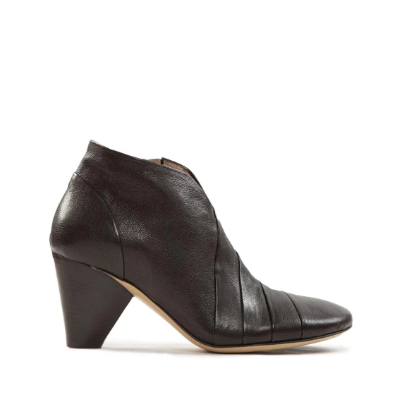 accollato con tacco a cono in pelle caffe