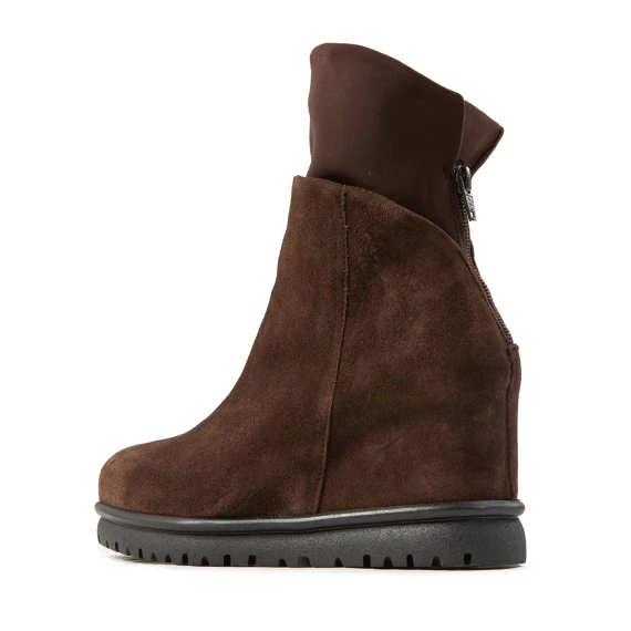 tronchetti JUN con zeppa in suede marrone