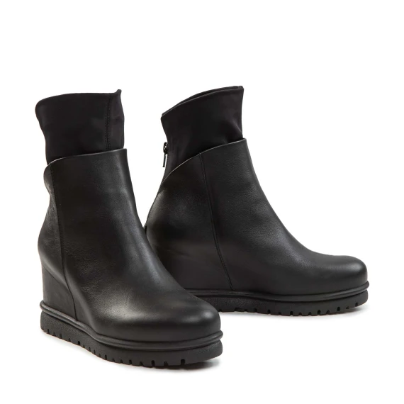 tronchetti JUN con zeppa in pelle nera