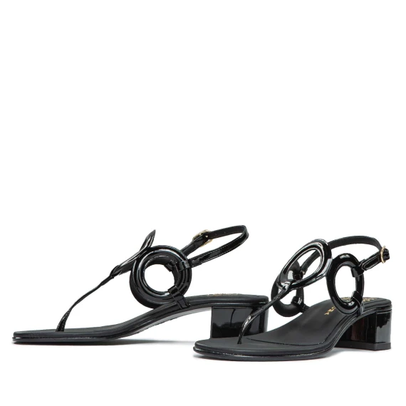 sandali infradito in vernice nera