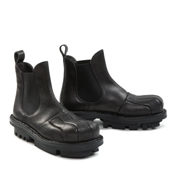 beatles SURGE in pelle nera