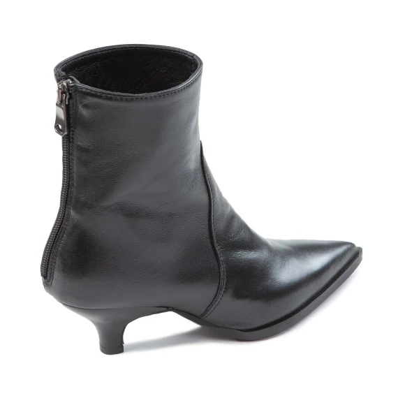 tronchetti con tacco a rocchetto in pelle nera