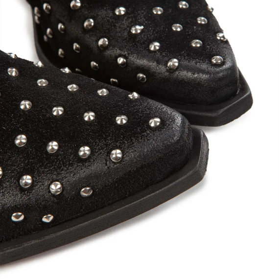 camperos borchie in camoscio nero