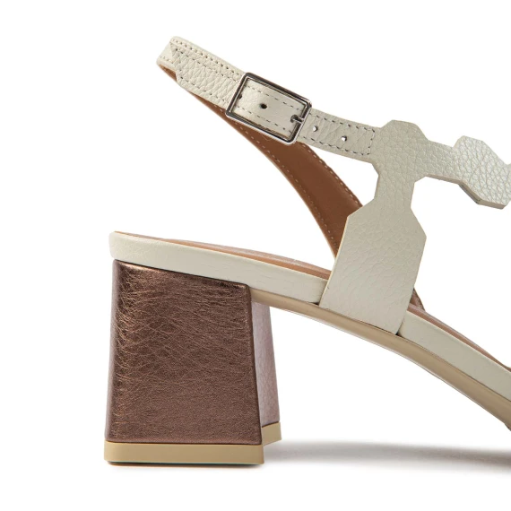 sandali FLOW in pelle latte